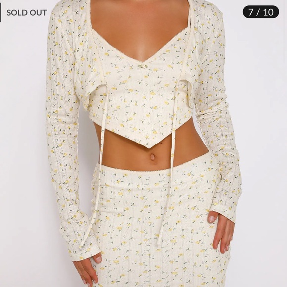 SOLD! Tigermist Sopha Two Piece Set & Phoenix Skirt - Picture 2 of 5